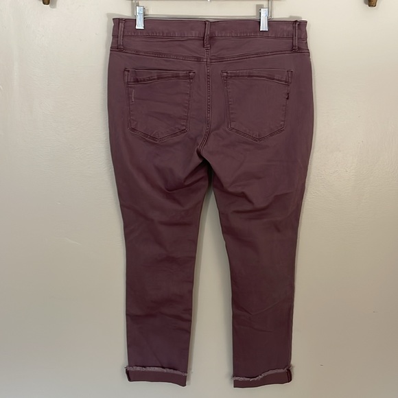 NWT Express Mid Rise Ankle Jegging. 12R - Picture 6 of 9